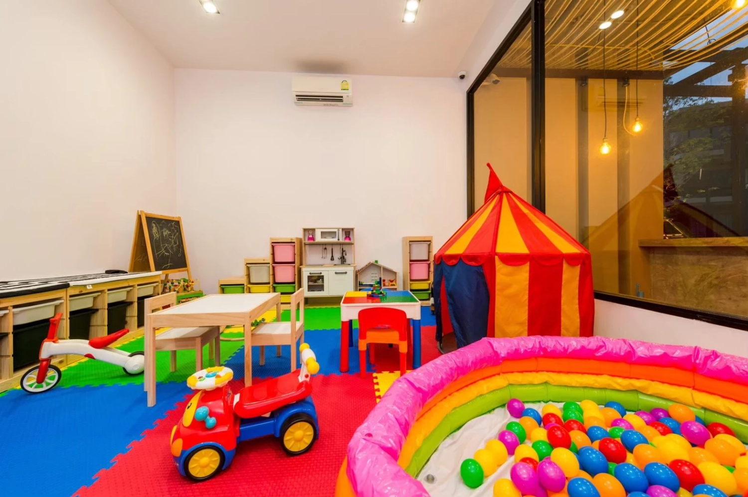 Kids Club